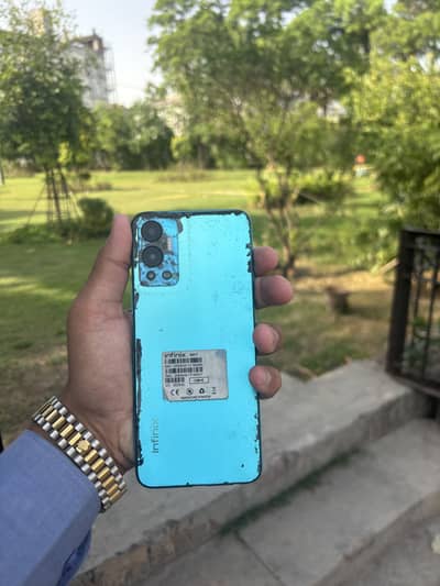 Infinix Hot 12 8/128 10/8 condition with box sath