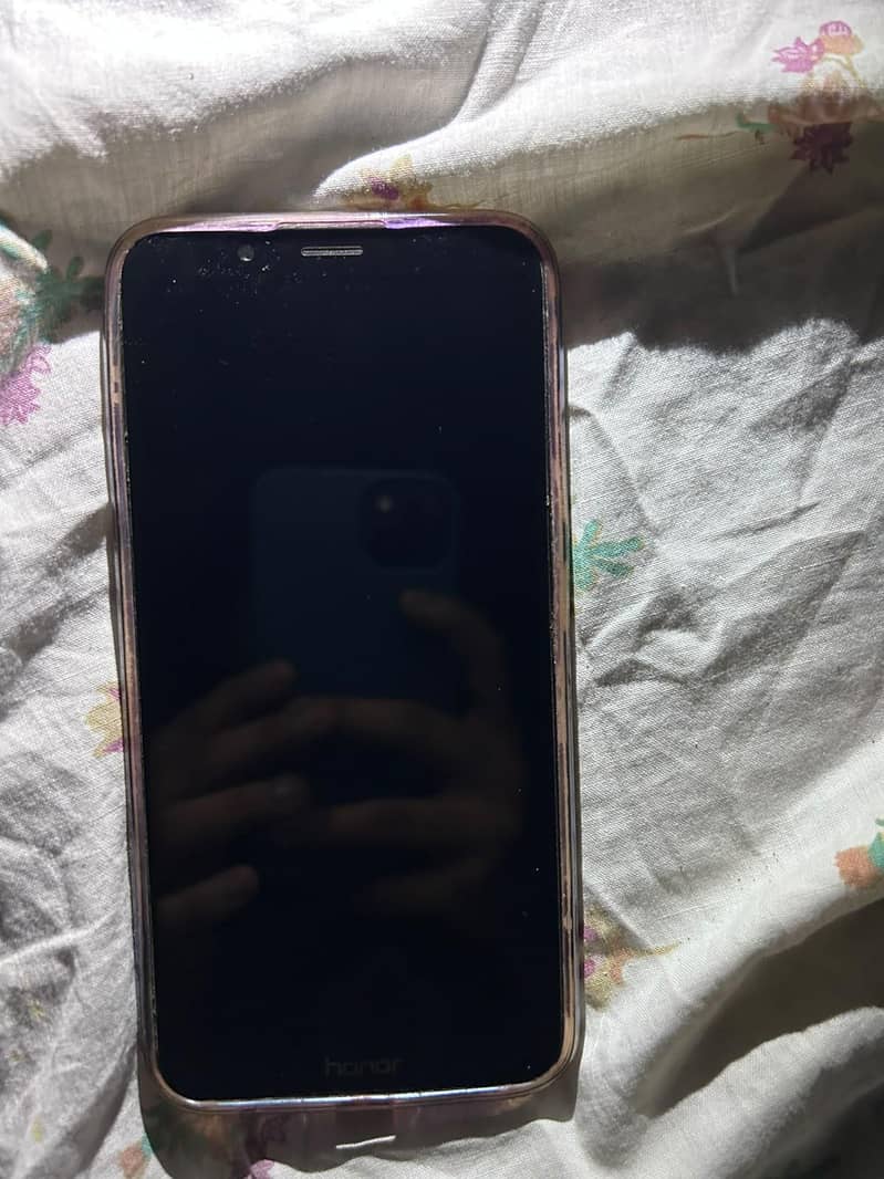 Honor 7C 1