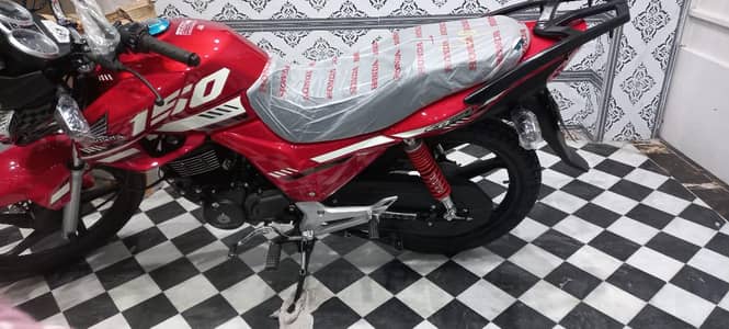 Honda cb150f