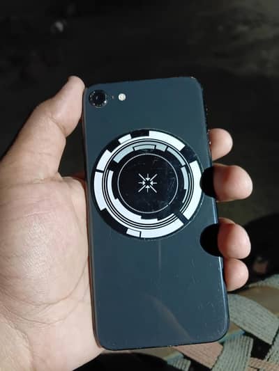 Apple iPhone SE