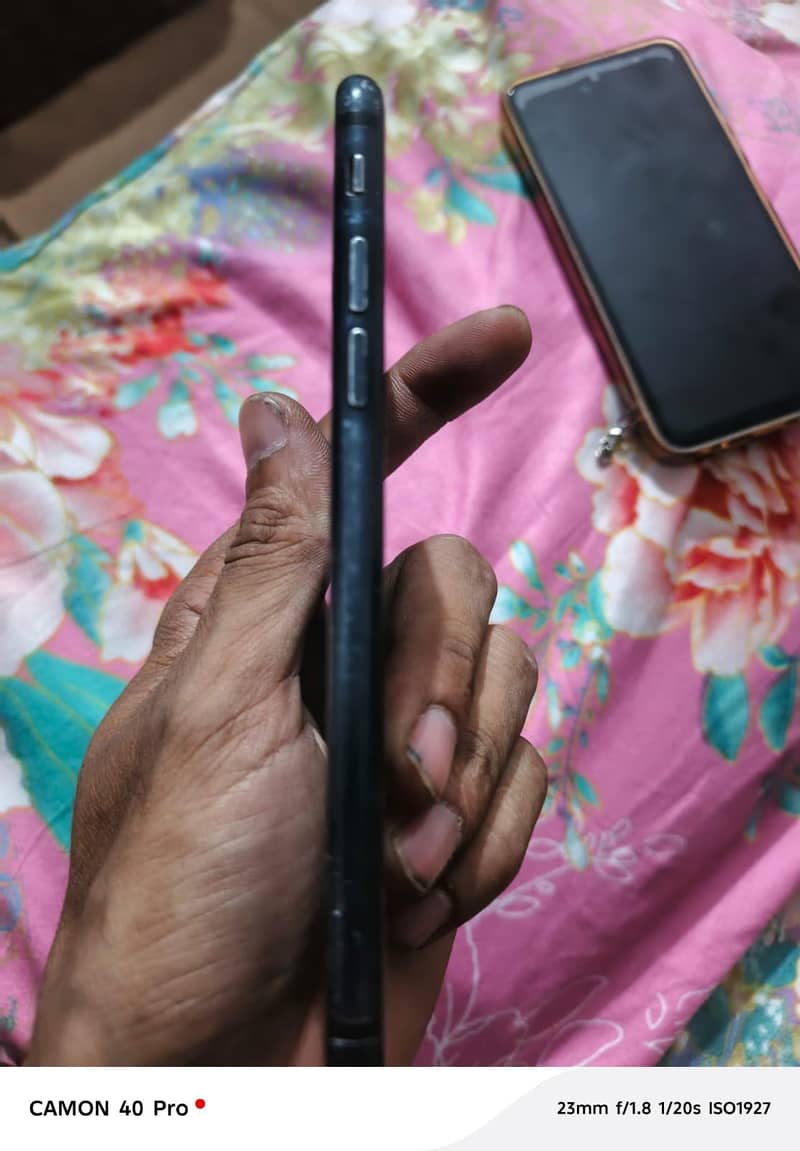 Apple iPhone 7 4