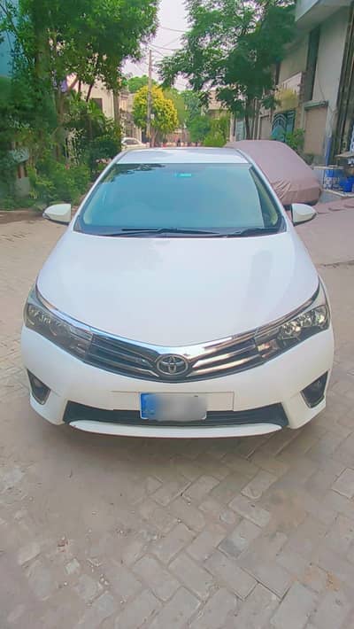 Toyota Corolla Altis 2015