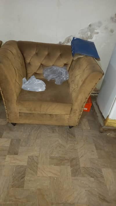 5 seater sofa for sale please serious buyer contact with me