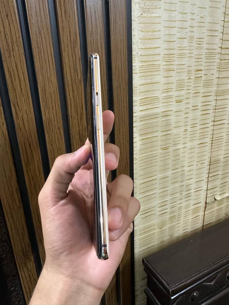 One Plus 7 Pro 1