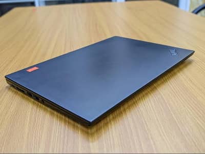 Lenovo T490 i5 8 gen 8 gb ramm 256 gb slim smart and lightweight