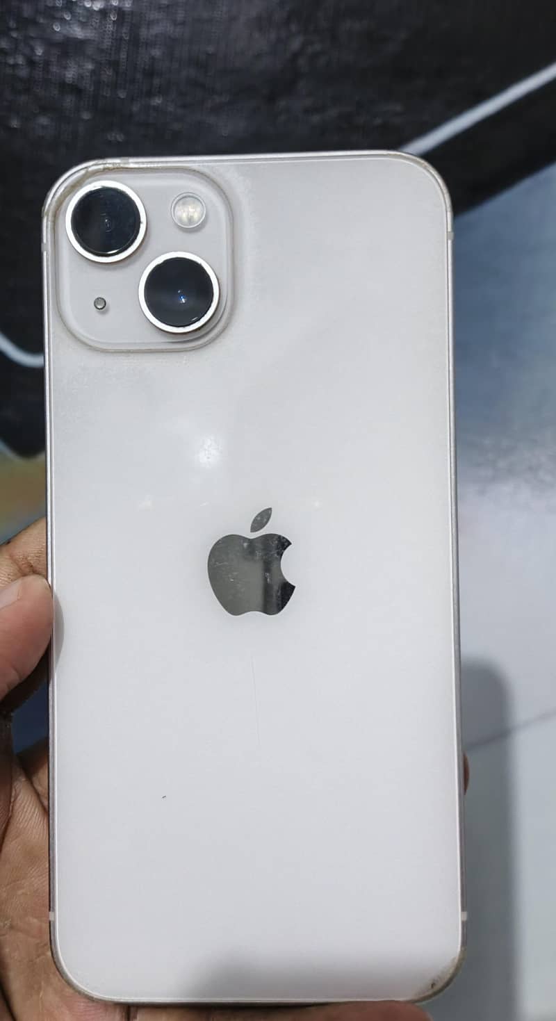 Apple iPhone 13 0