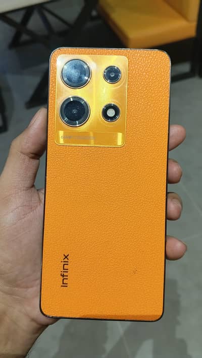 Infinix Note 30