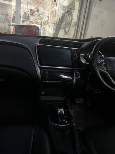 Honda Grace Hybrid 2015