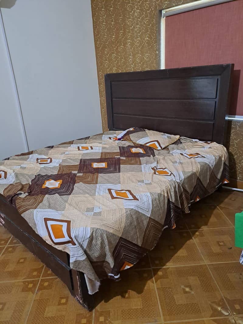 Strong double bed 0