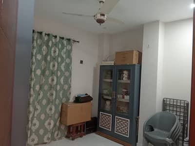 2 Bed Dd Upper West Open, Corner Portion For Sale