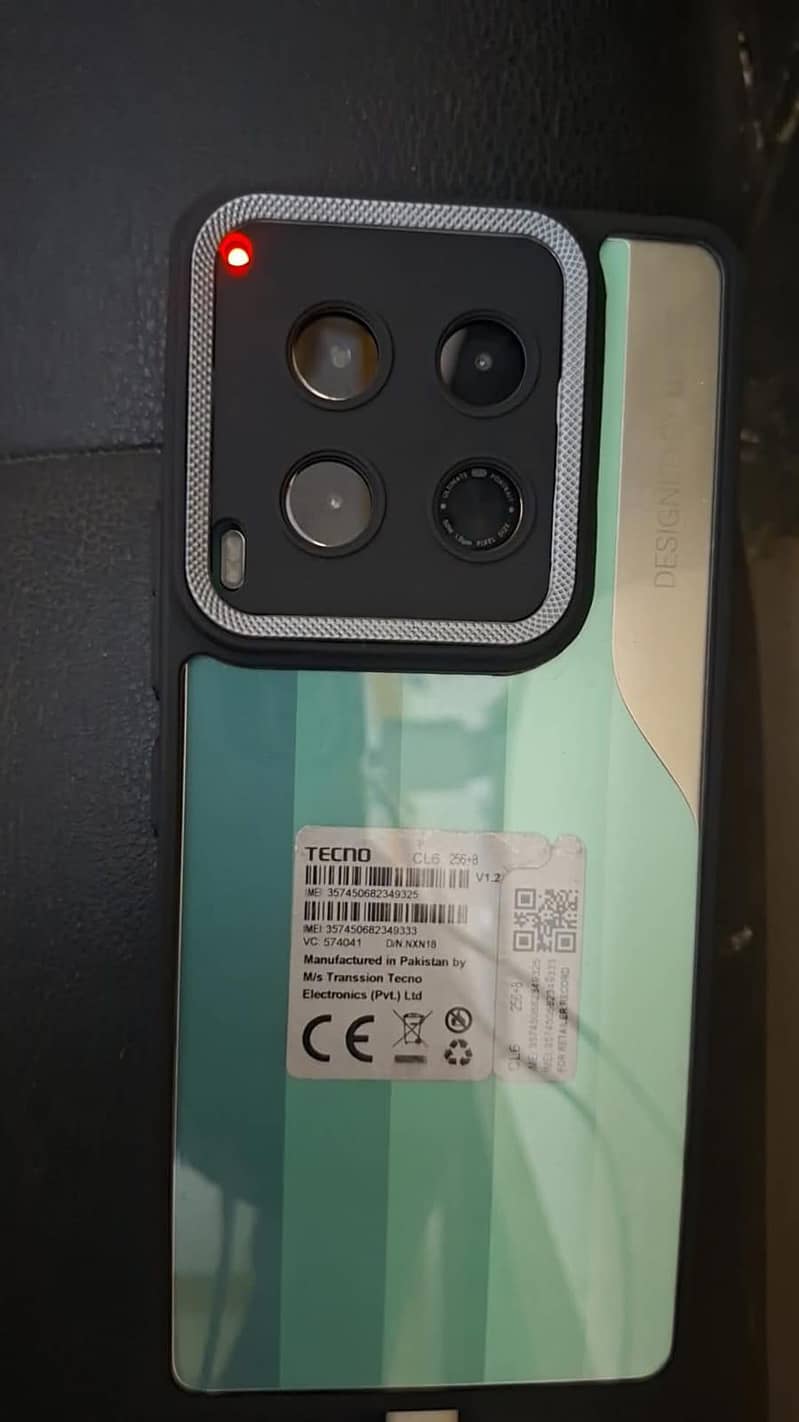 Tecno CAMON 30 4