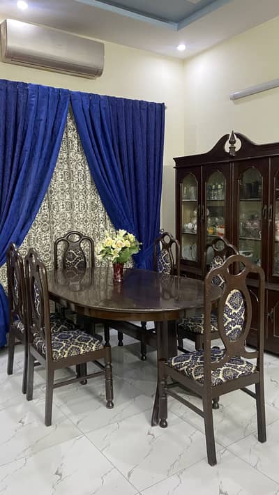 Dining table set of 6