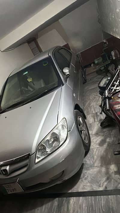 Honda Civic Prosmetic 2004