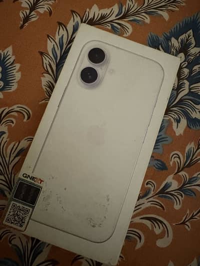 Apple iPhone 16