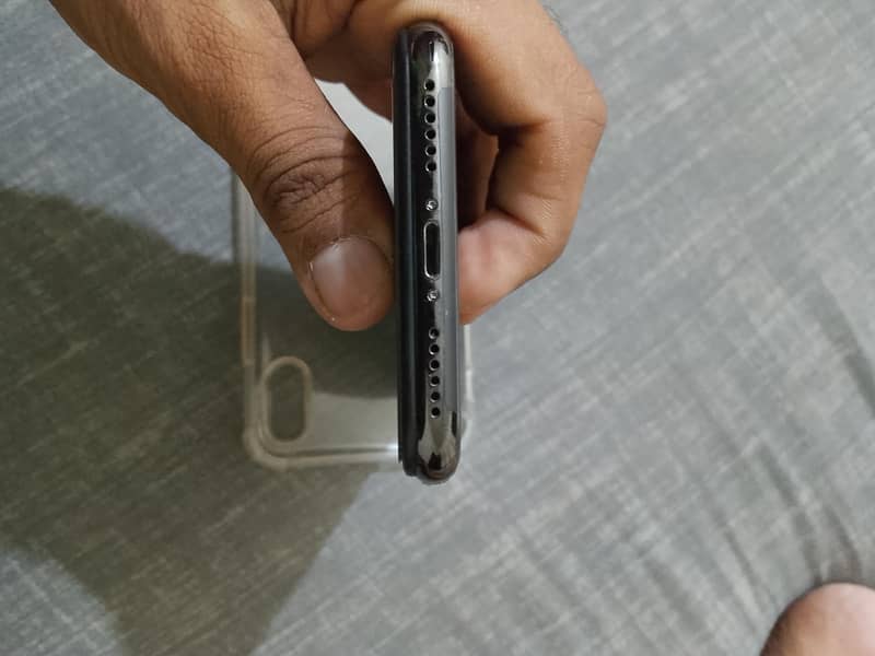 iphone x 4