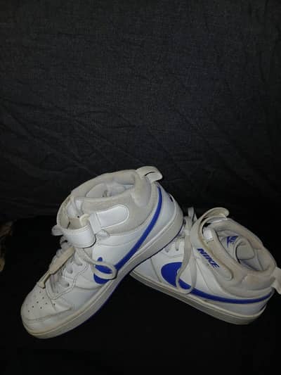 NIKE COURT BOROUGH MID 2