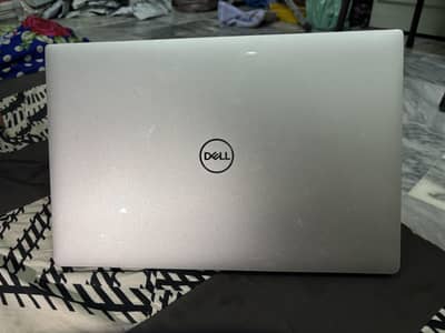 Dell XPS 15 7590 Intel Core i7-9750H (9th Gen)