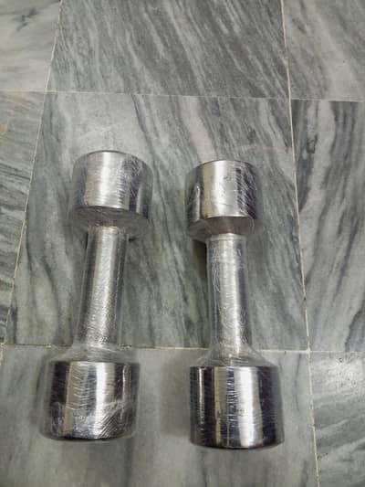 10 Kg Solid Metal Dumbbells For Sale