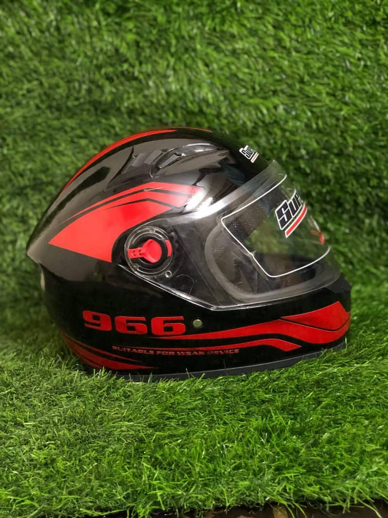 helmet 7
