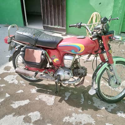 Yamaha YB 100