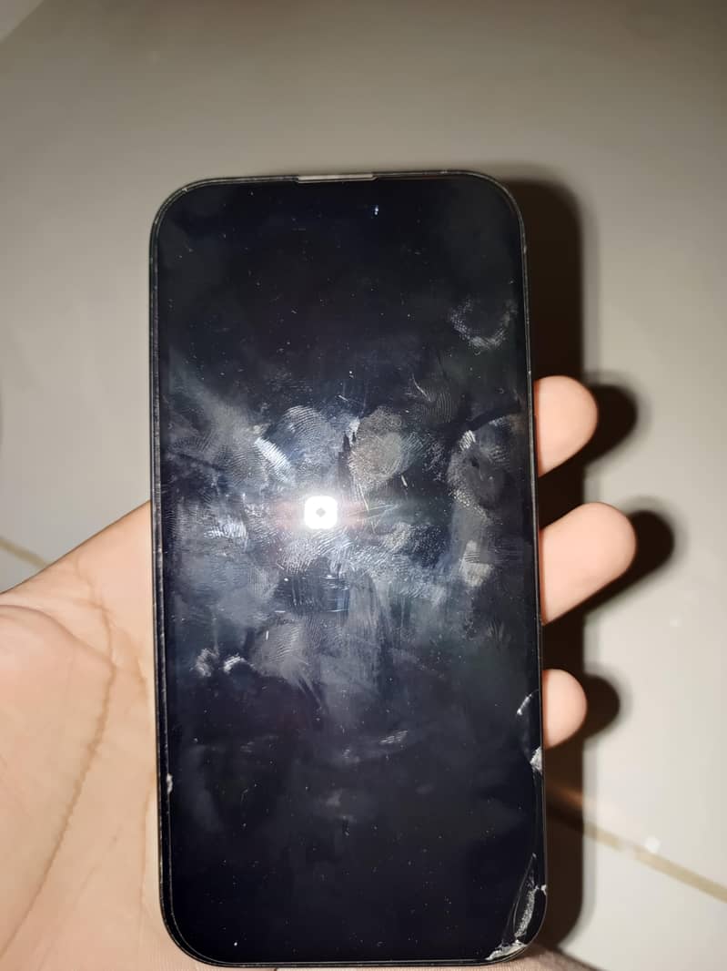 Apple iPhone 16 0