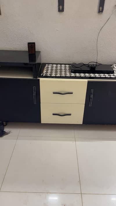 table tv