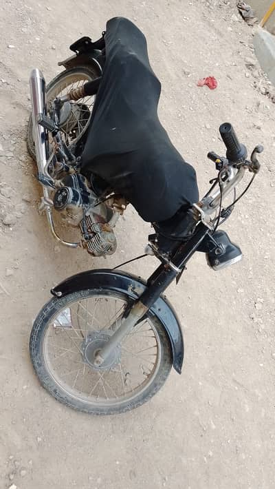 Hero dhoom bike model 2010 all okay best for daily tasks