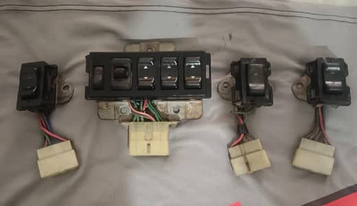 Pajero 1986-1991 Power windows buttons
