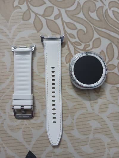 SAMSUNG WATCH 8 CLASSIC