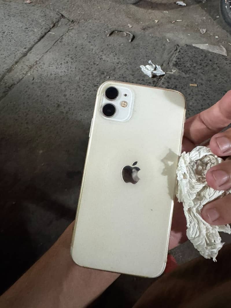 Apple iPhone 11 2