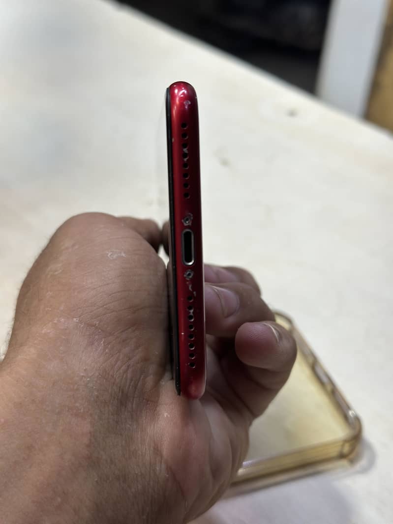 Apple iPhone 8 Plus 3