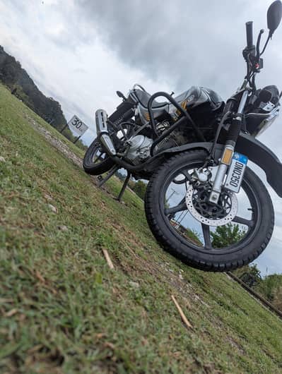 Yamaha YBR 125G |2025| Islamabad Registered| 2nd Owner | 10/10 cond
