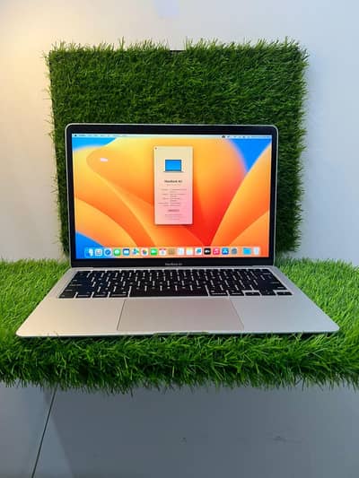 apple MacBook air 2020/ i5 laptop 512 gb