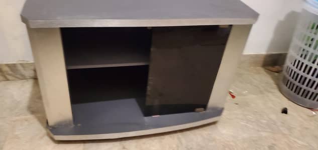 tv table good condition
