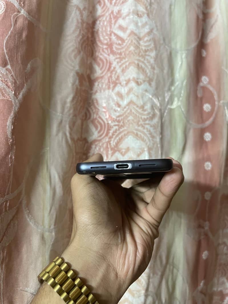 Google Pixel 8 1