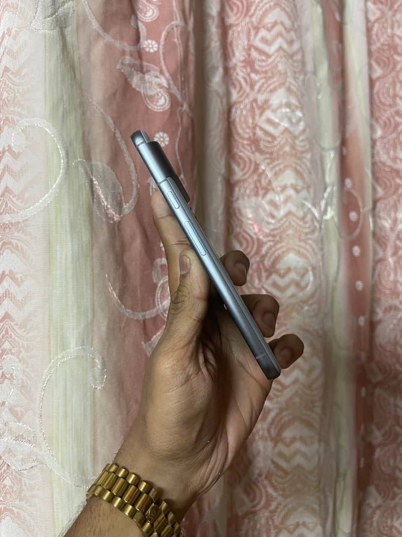 Google Pixel 8 1