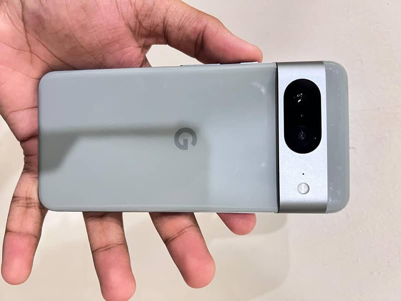 Google Pixel 8 Pro 1