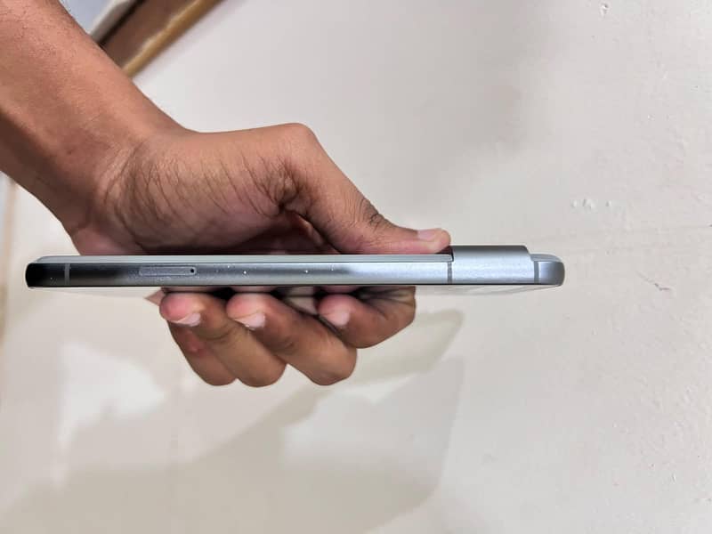 Google Pixel 8 Pro 3