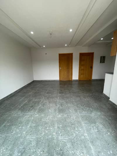 1 BED ROOM ,TV LOUNGE AVAILABLE FOR RENT