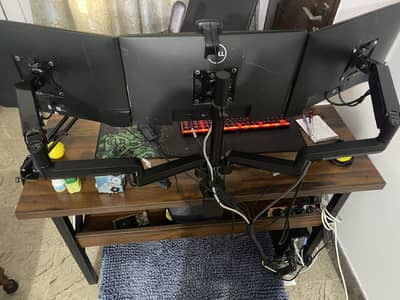 Monitor Arm - 3 Monitor Arm