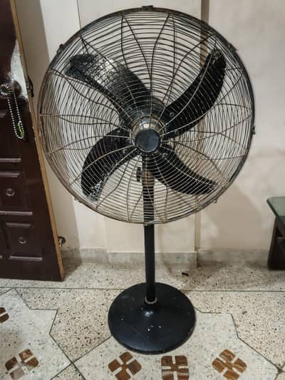 Wahid Padistal Fan "24 Full Size"