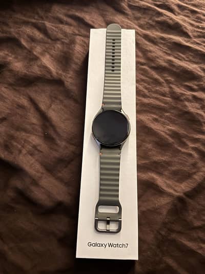 Samsung Galaxy Watch 7 for Urgent Sale