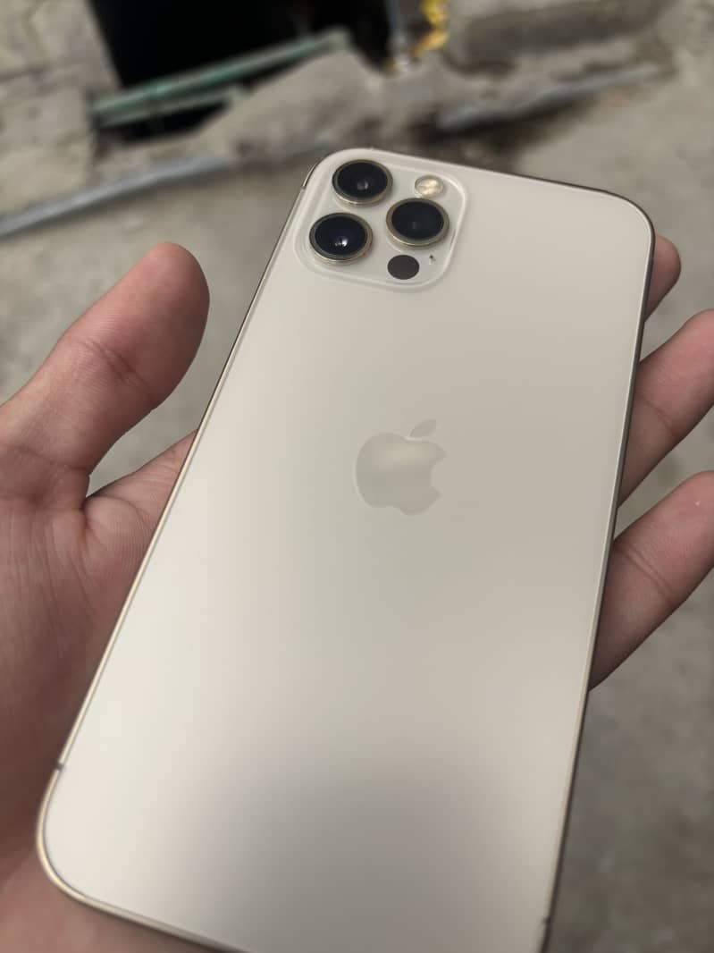 iPhone 12 Pro 5