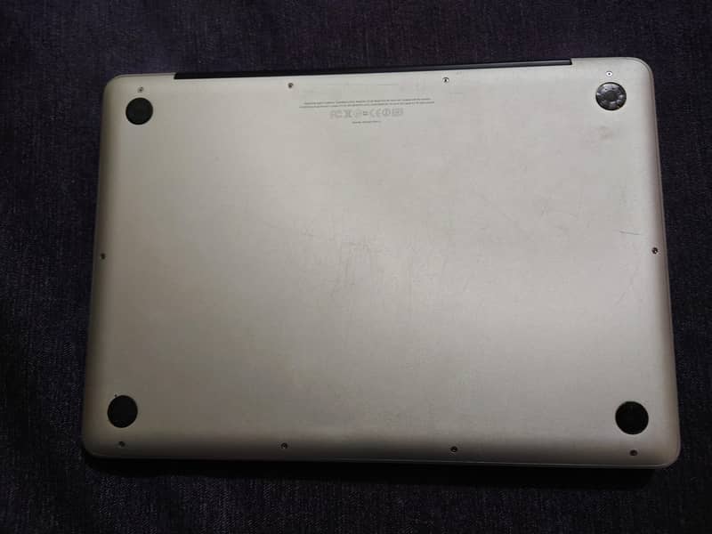 MacBook pro 2011 5