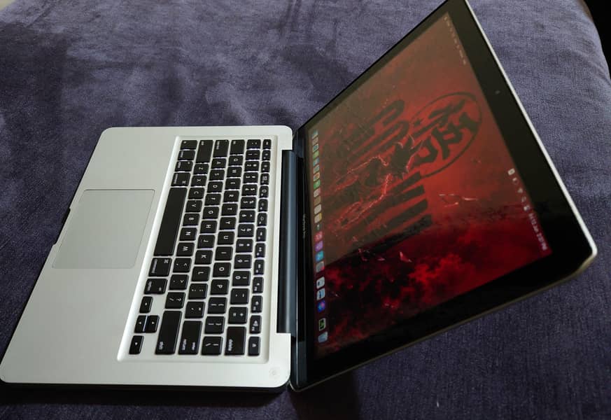 MacBook pro 2011 7