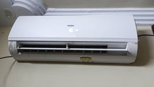 2 years used non inverter AC with warranty card