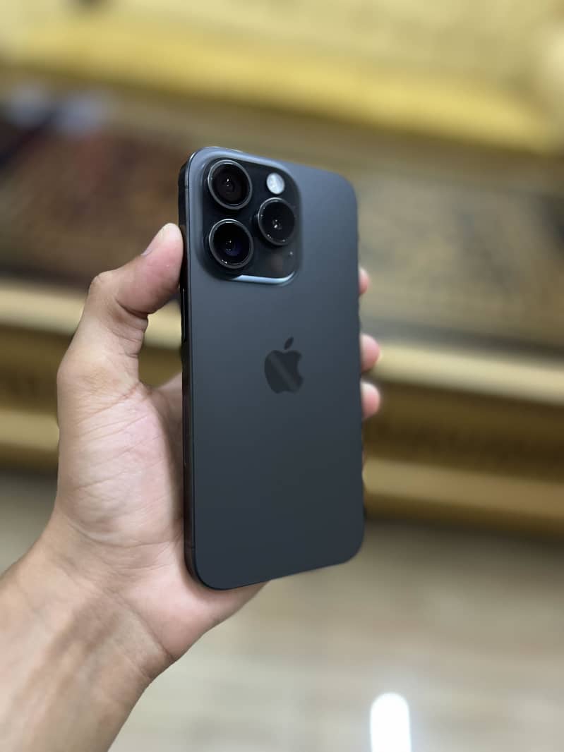 iPhone 15 Pro 1