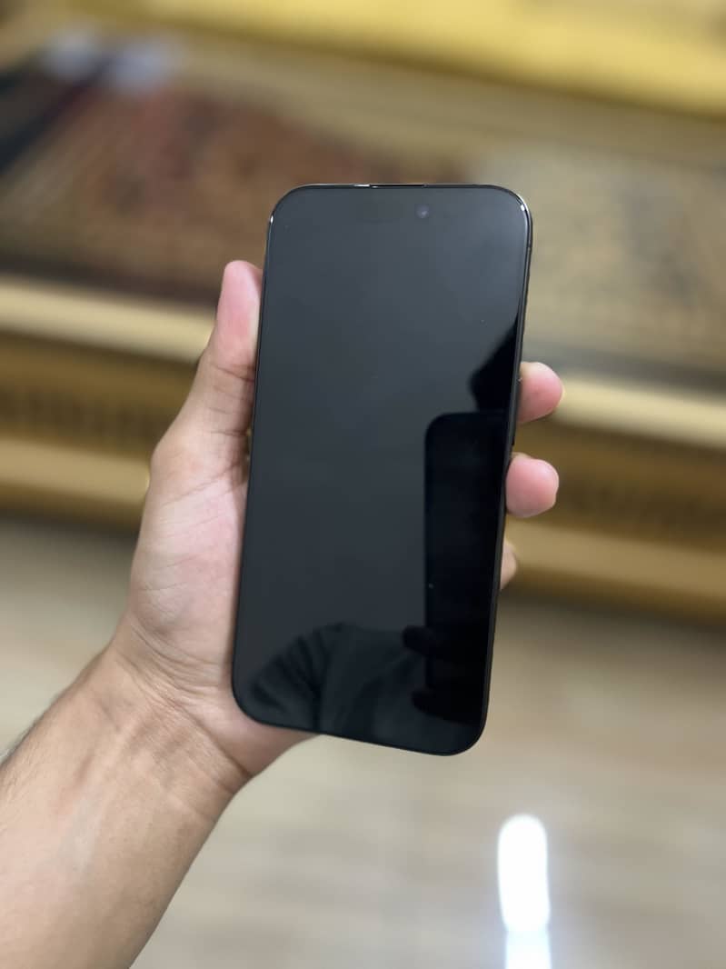 iPhone 15 Pro 3