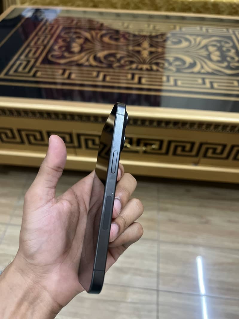 iPhone 15 Pro 7