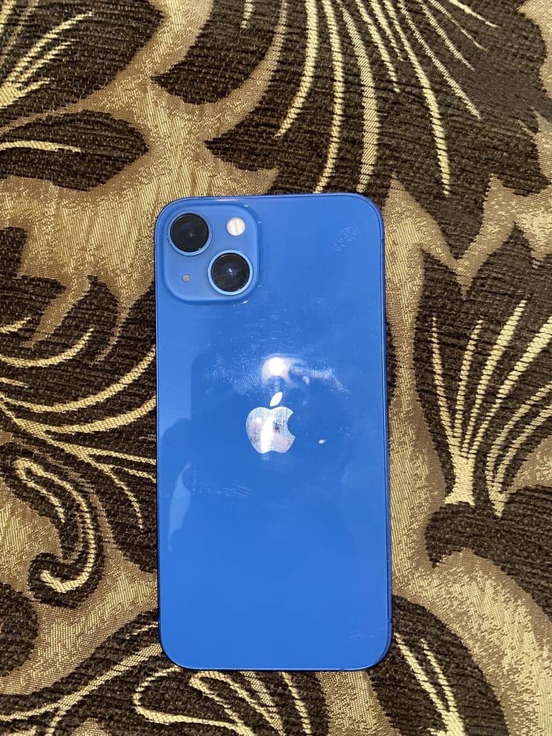 Apple iPhone 13 1